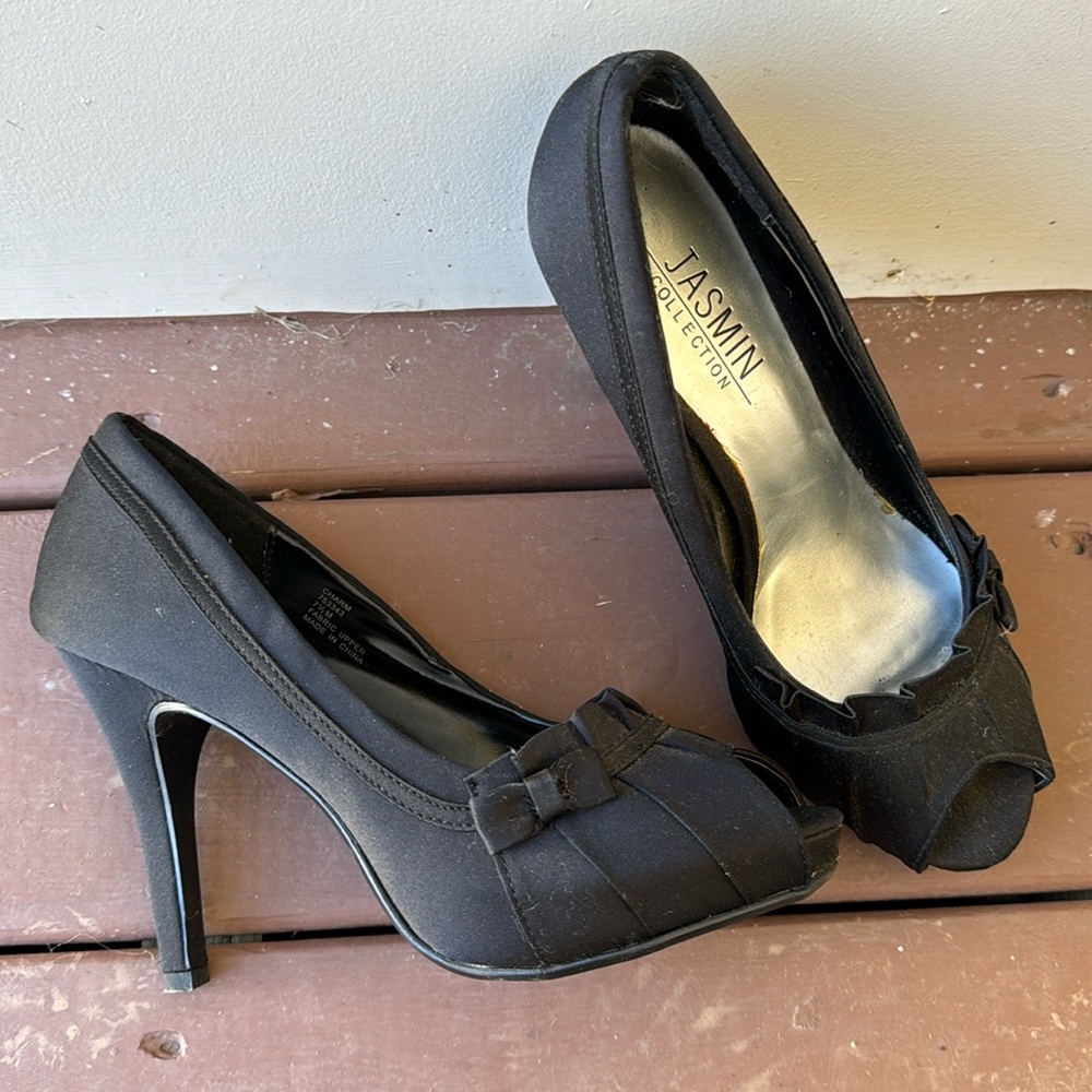 Black heels